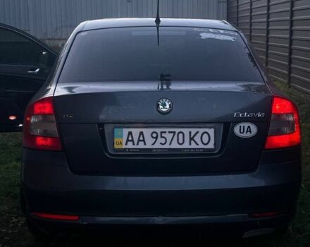 Шкода Октавія 2011 у Києві на Automoto.ua Сірий Шкода Октавія, об'ємом двигуна 1.8 л та пробігом 323 тис. км за 9000 $, фото 2 на Automoto.ua