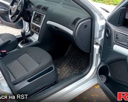 Серый Шкода Октавия, объемом двигателя 1.6 л и пробегом 168 тыс. км за 8100 $, фото 7 на Automoto.ua