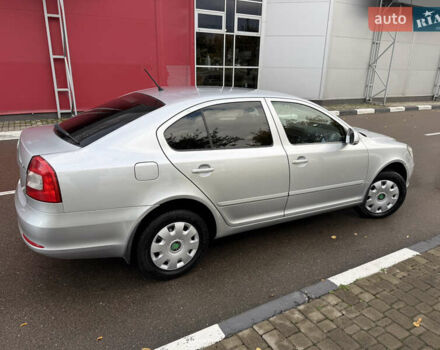 Сірий Шкода Октавія, об'ємом двигуна 1.8 л та пробігом 190 тис. км за 7200 $, фото 9 на Automoto.ua