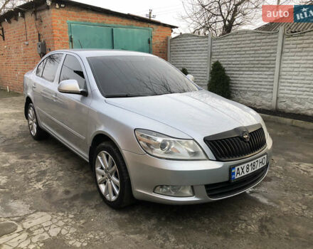 Серый Шкода Октавия, объемом двигателя 1.8 л и пробегом 245 тыс. км за 8000 $, фото 1 на Automoto.ua