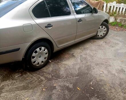 Серый Шкода Октавия, объемом двигателя 1.6 л и пробегом 202 тыс. км за 7200 $, фото 2 на Automoto.ua