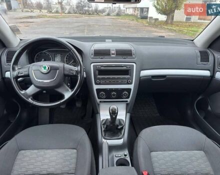 Серый Шкода Октавия, объемом двигателя 1.2 л и пробегом 190 тыс. км за 6750 $, фото 8 на Automoto.ua