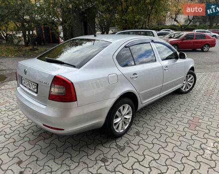 Шкода Октавия 2011 в Черкассах на Automoto.ua Серый Шкода Октавия, объемом двигателя 1.6 л и пробегом 183 тыс. км за 8700 $, фото 6 на Automoto.ua