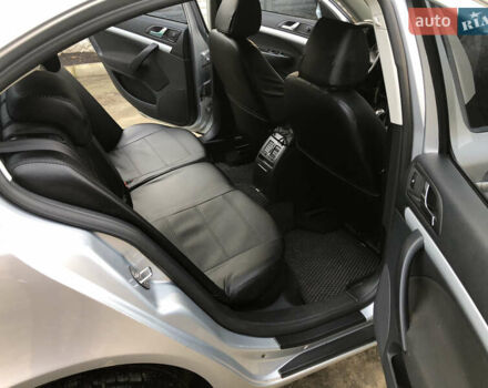 Серый Шкода Октавия, объемом двигателя 1.8 л и пробегом 245 тыс. км за 8000 $, фото 11 на Automoto.ua