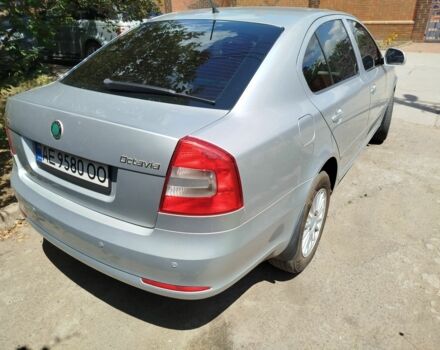 Серый Шкода Октавия, объемом двигателя 1.8 л и пробегом 236 тыс. км за 6500 $, фото 2 на Automoto.ua