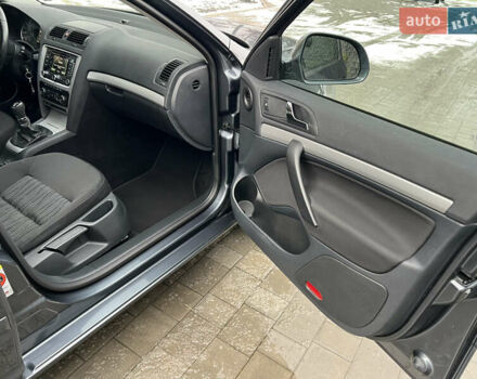 Серый Шкода Октавия, объемом двигателя 1.8 л и пробегом 212 тыс. км за 9333 $, фото 32 на Automoto.ua