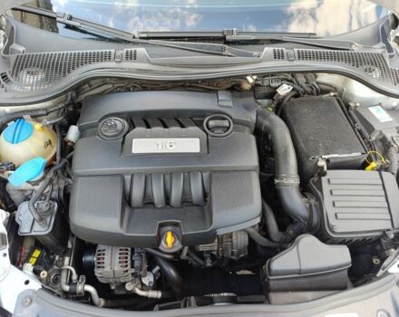 Серый Шкода Октавия, объемом двигателя 1.6 л и пробегом 330 тыс. км за 6999 $, фото 5 на Automoto.ua