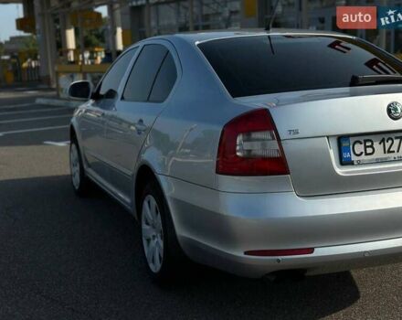 Сірий Шкода Октавія, об'ємом двигуна 1.8 л та пробігом 265 тис. км за 7200 $, фото 1 на Automoto.ua