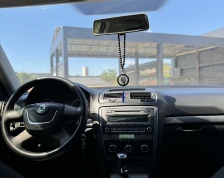 Серый Шкода Октавия, объемом двигателя 1.4 л и пробегом 225 тыс. км за 6500 $, фото 5 на Automoto.ua