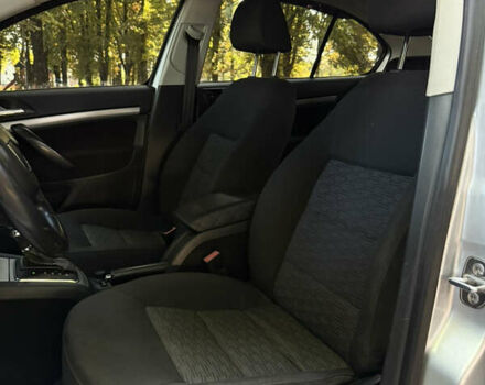 Сірий Шкода Октавія, об'ємом двигуна 2 л та пробігом 254 тис. км за 8400 $, фото 47 на Automoto.ua