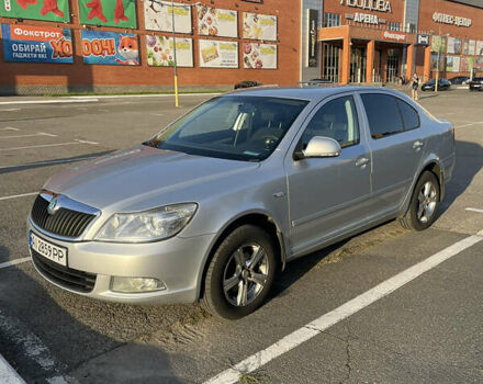 Сірий Шкода Октавія, об'ємом двигуна 1.8 л та пробігом 185 тис. км за 8000 $, фото 1 на Automoto.ua