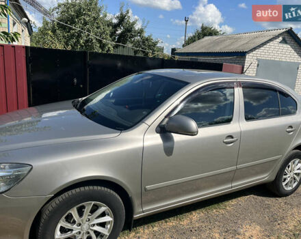 Серый Шкода Октавия, объемом двигателя 1.6 л и пробегом 231 тыс. км за 9100 $, фото 9 на Automoto.ua