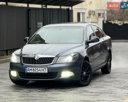 Серый Шкода Октавия, объемом двигателя 1.6 л и пробегом 265 тыс. км за 5350 $, фото 1 на Automoto.ua
