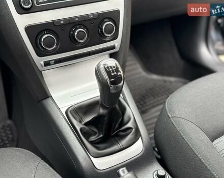 Серый Шкода Октавия, объемом двигателя 1.6 л и пробегом 77 тыс. км за 10900 $, фото 38 на Automoto.ua