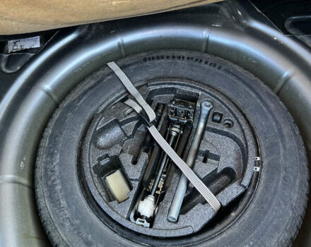 Серый Шкода Октавия, объемом двигателя 1.4 л и пробегом 290 тыс. км за 6800 $, фото 9 на Automoto.ua