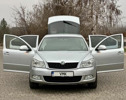 Серый Шкода Октавия, объемом двигателя 1.6 л и пробегом 221 тыс. км за 7600 $, фото 4 на Automoto.ua