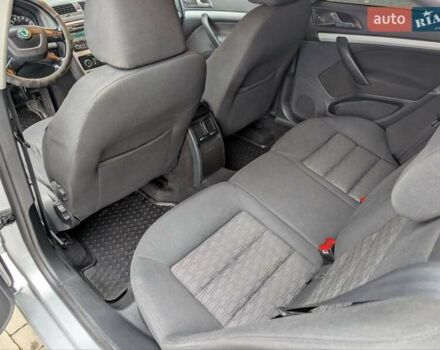 Серый Шкода Октавия, объемом двигателя 1.6 л и пробегом 306 тыс. км за 7850 $, фото 41 на Automoto.ua