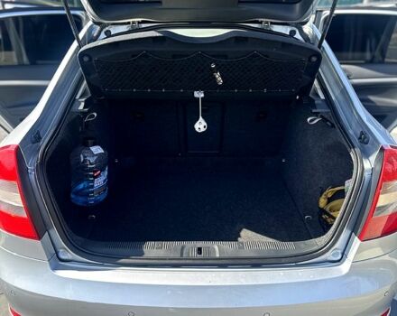 Шкода Октавия 2011 в Ирпене на Automoto.ua Серый Шкода Октавия, объемом двигателя 1.8 л и пробегом 158 тыс. км за 10500 $, фото 9 на Automoto.ua