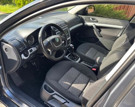 Серый Шкода Октавия, объемом двигателя 1.8 л и пробегом 180 тыс. км за 7100 $, фото 9 на Automoto.ua