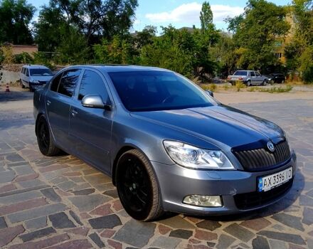 Серый Шкода Октавия, объемом двигателя 1.8 л и пробегом 200 тыс. км за 7700 $, фото 1 на Automoto.ua
