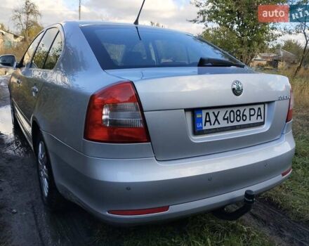 Серый Шкода Октавия, объемом двигателя 1.2 л и пробегом 255 тыс. км за 6000 $, фото 1 на Automoto.ua