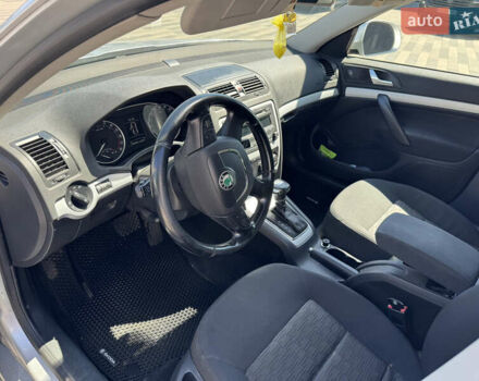 Сірий Шкода Октавія, об'ємом двигуна 1.6 л та пробігом 306 тис. км за 7900 $, фото 7 на Automoto.ua