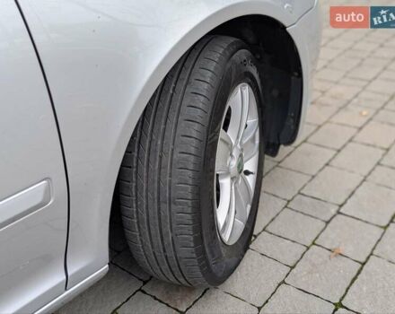 Серый Шкода Октавия, объемом двигателя 1.6 л и пробегом 306 тыс. км за 7850 $, фото 8 на Automoto.ua