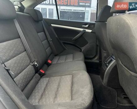Серый Шкода Октавия, объемом двигателя 1.8 л и пробегом 330 тыс. км за 6700 $, фото 13 на Automoto.ua