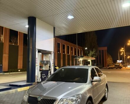 Сірий Шкода Октавія, об'ємом двигуна 1.6 л та пробігом 262 тис. км за 4500 $, фото 1 на Automoto.ua