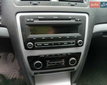 Шкода Октавия 2011 в Ахтырке на Automoto.ua Серый Шкода Октавия, объемом двигателя 1.8 л и пробегом 173 тыс. км за 7000 $, фото 2 на Automoto.ua