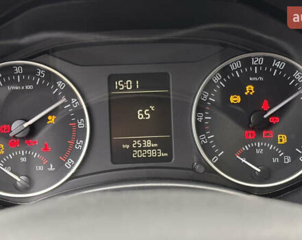 Серый Шкода Октавия, объемом двигателя 1.6 л и пробегом 202 тыс. км за 7700 $, фото 11 на Automoto.ua