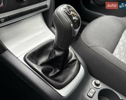 Серый Шкода Октавия, объемом двигателя 1.6 л и пробегом 77 тыс. км за 10900 $, фото 45 на Automoto.ua