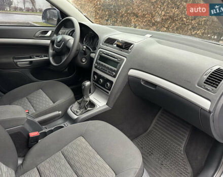 Серый Шкода Октавия, объемом двигателя 1.8 л и пробегом 140 тыс. км за 9500 $, фото 11 на Automoto.ua