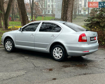 Сірий Шкода Октавія, об'ємом двигуна 1.6 л та пробігом 226 тис. км за 6990 $, фото 7 на Automoto.ua