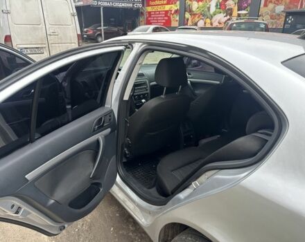 Сірий Шкода Октавія, об'ємом двигуна 1.6 л та пробігом 255 тис. км за 6500 $, фото 6 на Automoto.ua