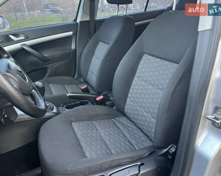 Сірий Шкода Октавія, об'ємом двигуна 1.8 л та пробігом 215 тис. км за 6400 $, фото 12 на Automoto.ua