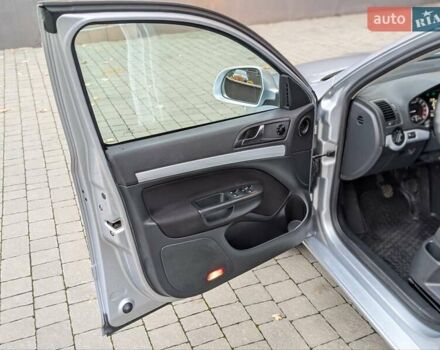 Серый Шкода Октавия, объемом двигателя 1.6 л и пробегом 306 тыс. км за 7850 $, фото 43 на Automoto.ua