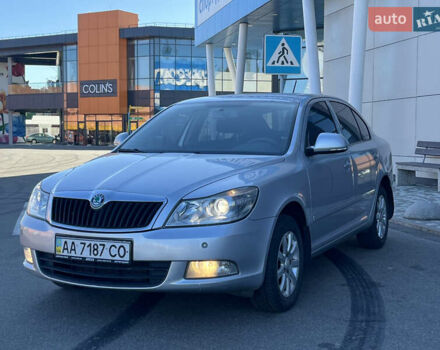 Серый Шкода Октавия, объемом двигателя 1.8 л и пробегом 215 тыс. км за 6550 $, фото 1 на Automoto.ua