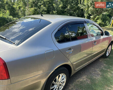 Серый Шкода Октавия, объемом двигателя 1.6 л и пробегом 231 тыс. км за 9100 $, фото 7 на Automoto.ua