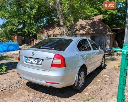 Сірий Шкода Октавія, об'ємом двигуна 1.6 л та пробігом 350 тис. км за 5500 $, фото 5 на Automoto.ua