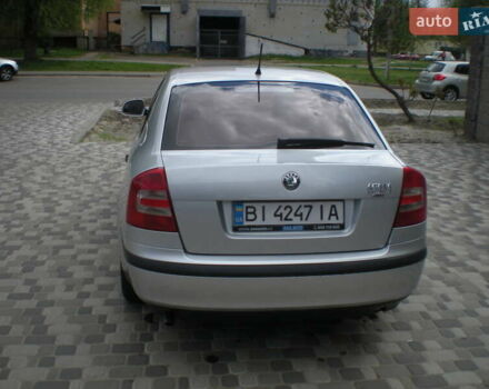 Шкода Октавия 2011 в Гадяче на Automoto.ua Серый Шкода Октавия, объемом двигателя 1.6 л и пробегом 258 тыс. км за 7500 $, фото 3 на Automoto.ua