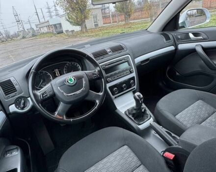 Серый Шкода Октавия, объемом двигателя 0 л и пробегом 190 тыс. км за 6750 $, фото 6 на Automoto.ua