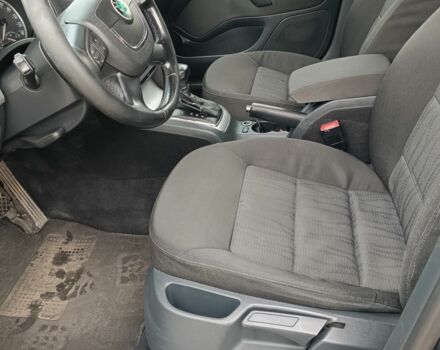 Сірий Шкода Октавія, об'ємом двигуна 1.8 л та пробігом 236 тис. км за 7800 $, фото 5 на Automoto.ua