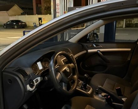 Сірий Шкода Октавія, об'ємом двигуна 1.6 л та пробігом 262 тис. км за 4500 $, фото 5 на Automoto.ua