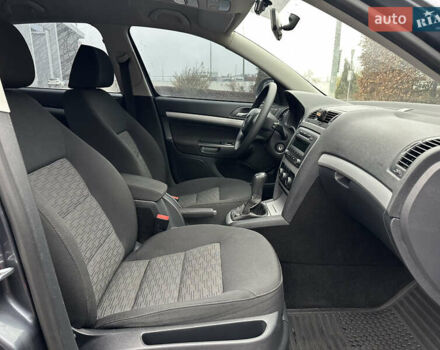 Серый Шкода Октавия, объемом двигателя 1.8 л и пробегом 140 тыс. км за 9500 $, фото 12 на Automoto.ua