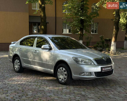 Сірий Шкода Октавія, об'ємом двигуна 2 л та пробігом 254 тис. км за 8400 $, фото 6 на Automoto.ua