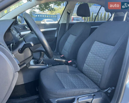 Серый Шкода Октавия, объемом двигателя 1.8 л и пробегом 215 тыс. км за 6550 $, фото 8 на Automoto.ua