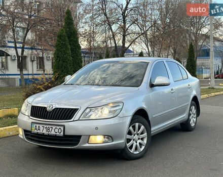 Сірий Шкода Октавія, об'ємом двигуна 1.8 л та пробігом 215 тис. км за 6350 $, фото 3 на Automoto.ua