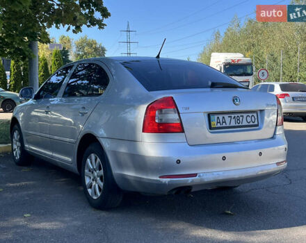 Серый Шкода Октавия, объемом двигателя 1.8 л и пробегом 215 тыс. км за 6550 $, фото 4 на Automoto.ua