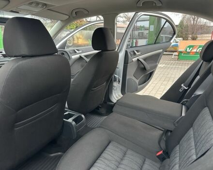 Серый Шкода Октавия, объемом двигателя 1.6 л и пробегом 221 тыс. км за 7600 $, фото 16 на Automoto.ua